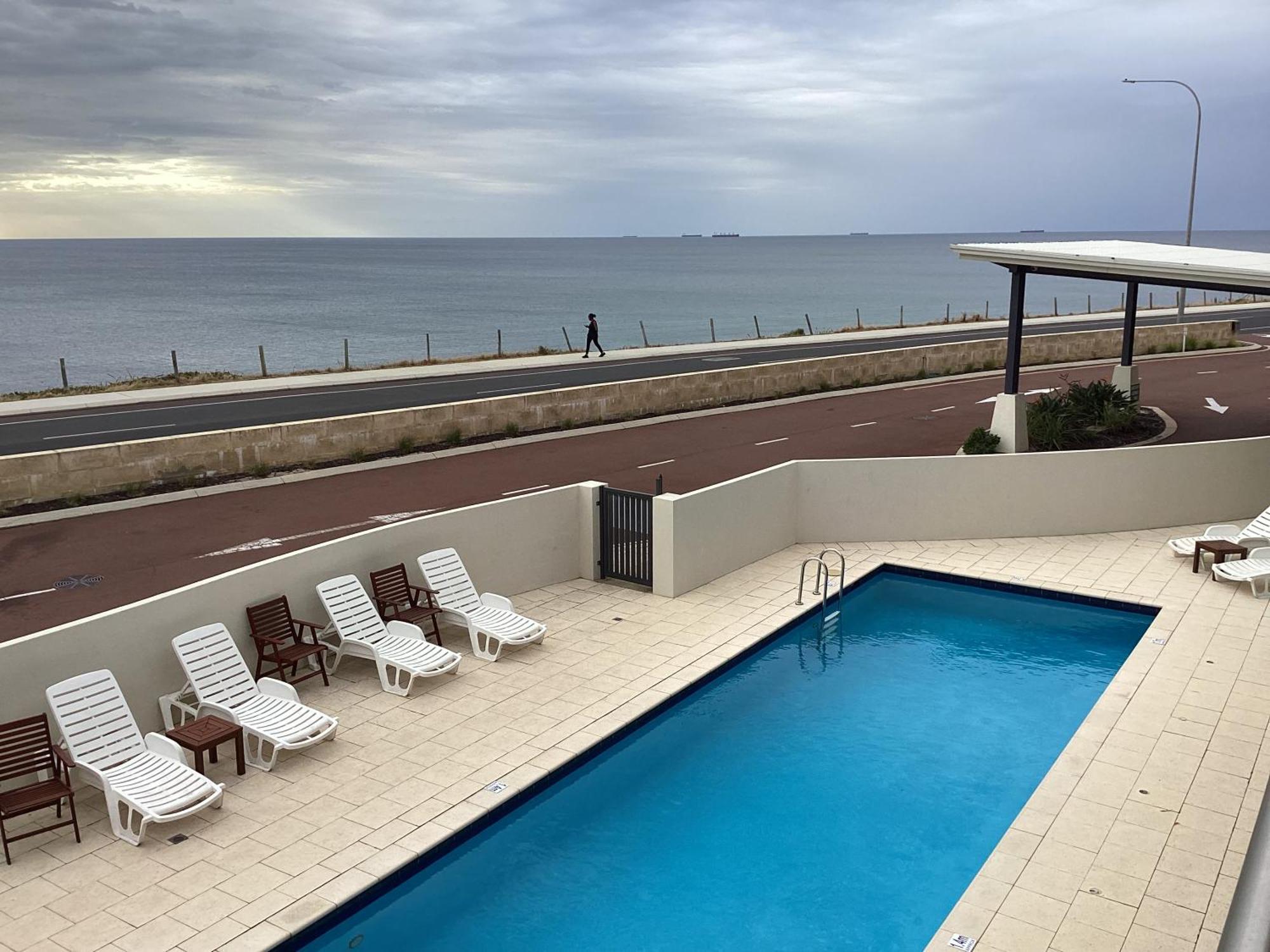 Bunbury Seaview Apartments Экстерьер фото
