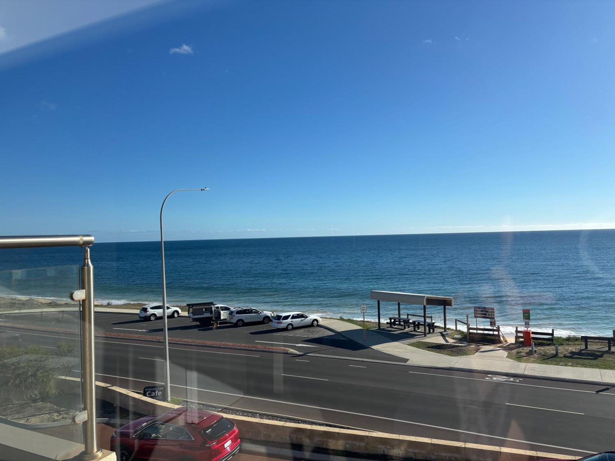 Bunbury Seaview Apartments Экстерьер фото